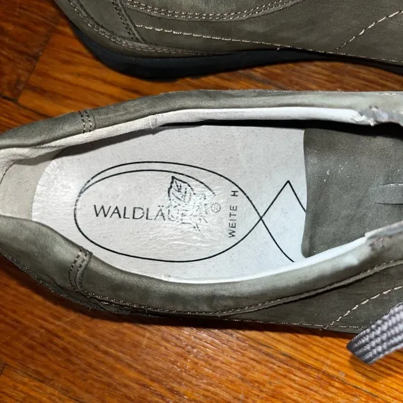 NWOT Waldlaufer Dana Holma Sneakers Shoes Gray Nubuck Lace Up Low Heel Size 8