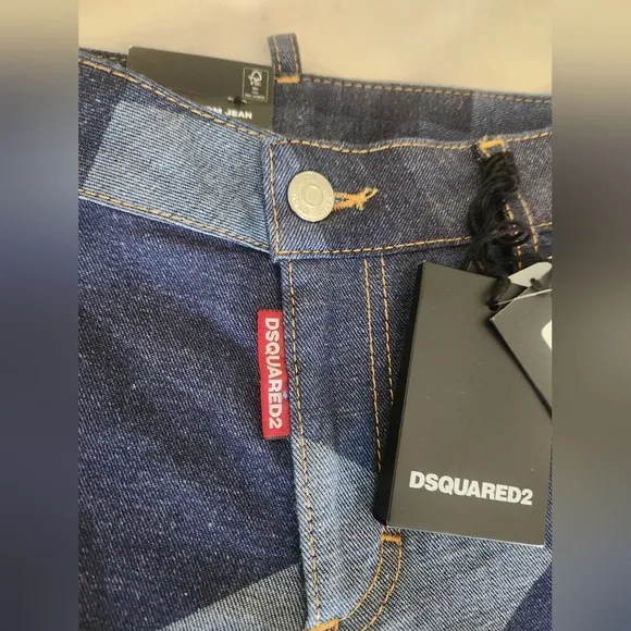 NWT DSquared2 Bell Bottom Patch Crop Jeans Blue Size 36