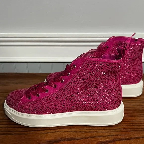 NWT-Steve Madden Girls Shoes Pink Carlyy Sneaker
