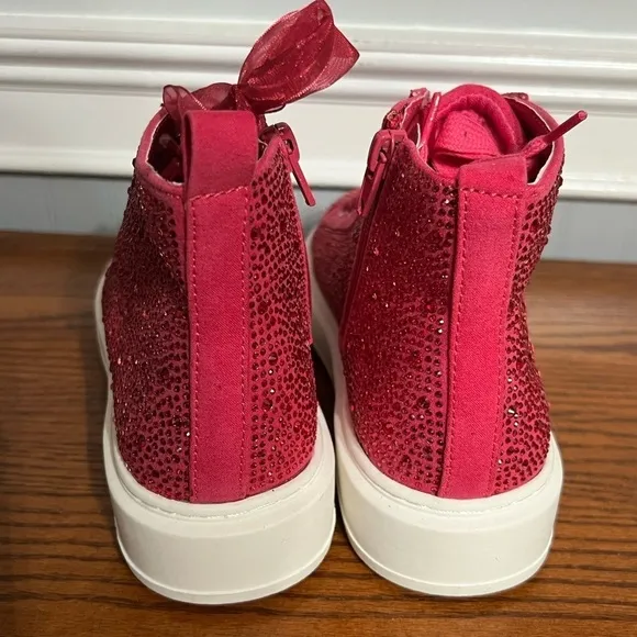NWT-Steve Madden Girls Shoes Pink Carlyy Sneaker