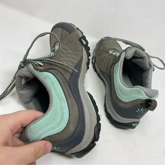 Oboz Sneakers Women’s 7 Lace Up Sapphire Low B-Dry Walking Shoes