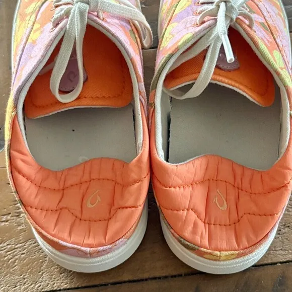 OLUKAI Kohu Coral Lei Hawaiian Floral Print Sneakers Drop-In Heel Shoes SZ 7 EUC