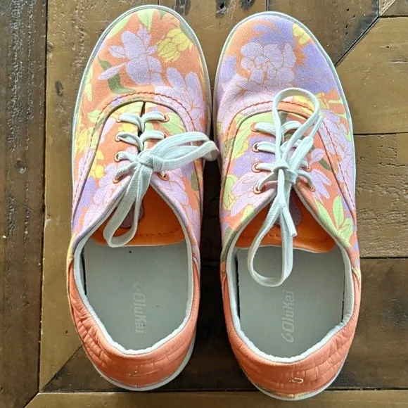 OLUKAI Kohu Coral Lei Hawaiian Floral Print Sneakers Drop-In Heel Shoes SZ 7 EUC