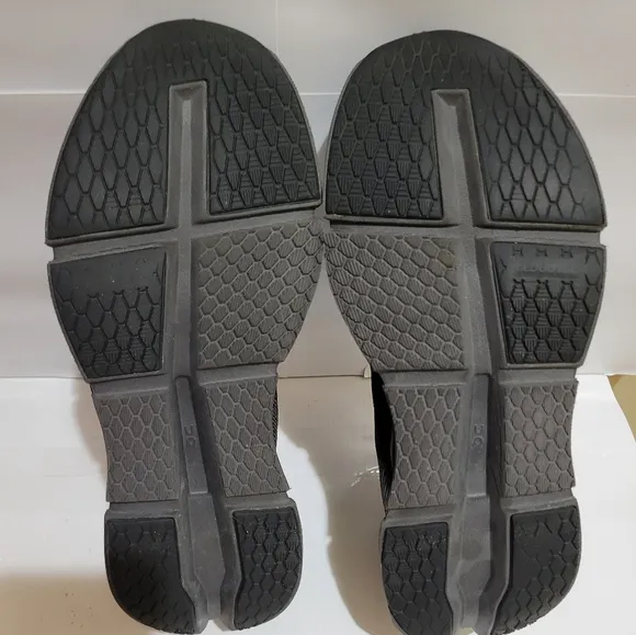 ON‎ Cloud Cloudgo Black Eclipse Running Shoes