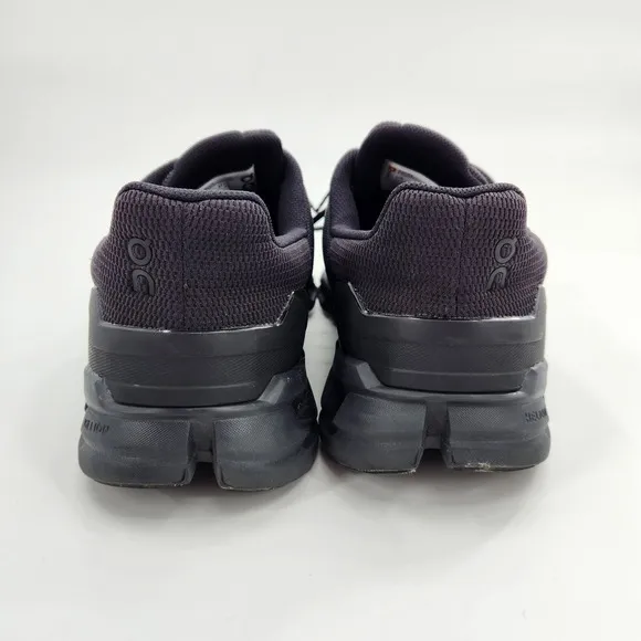 On CloudFlyer Shoes Men's Size 12 Athletic Running  All Black Sneakers