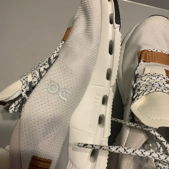 On Clouds White Pearl Women's Athletic Shoes - White and Tan
