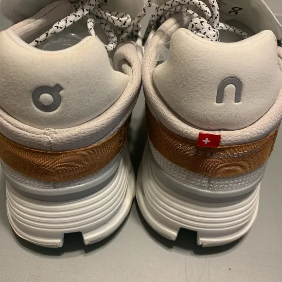 On Clouds White Pearl Women's Athletic Shoes - White and Tan