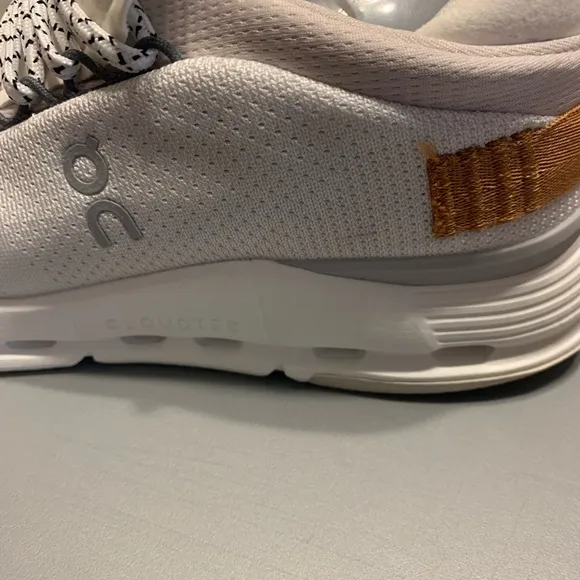 On Clouds White Pearl Women's Athletic Shoes - White and Tan