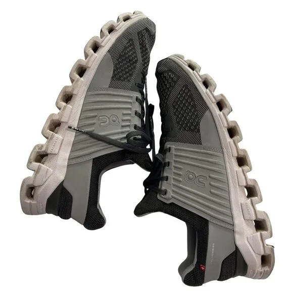 On Cloudswift Running Sneakers in Black Grey
