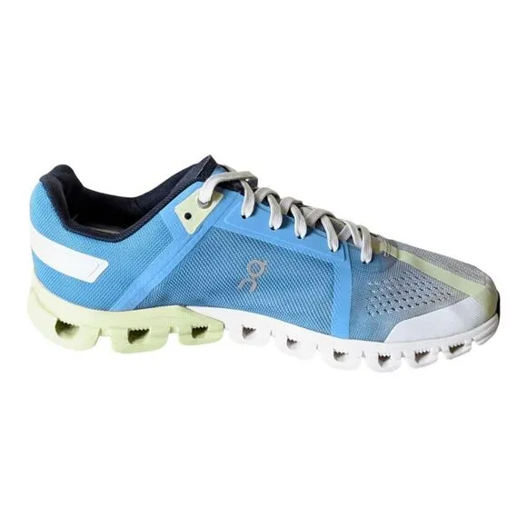 ON RUNNING Cloudflow Running Shoes Size 9