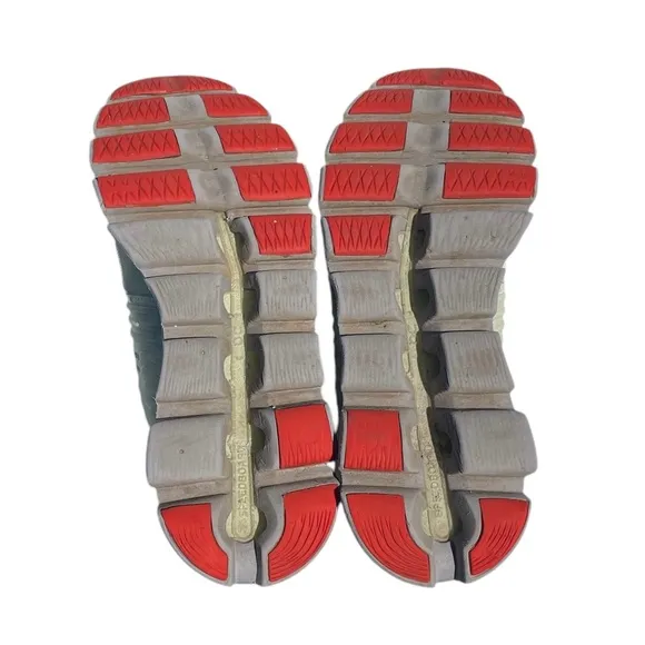 On Running cloudswift shoes sneakers athletic ice/oasis women’s 10