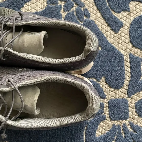 On Running Men's Gray Athletic Shoes