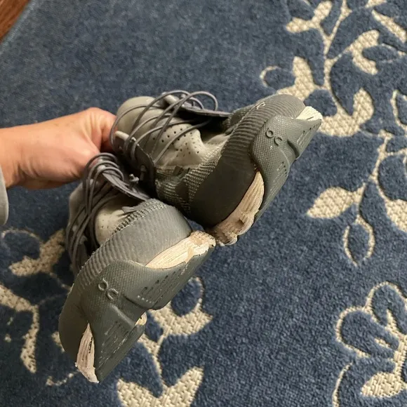 On Running Men's Gray Athletic Shoes