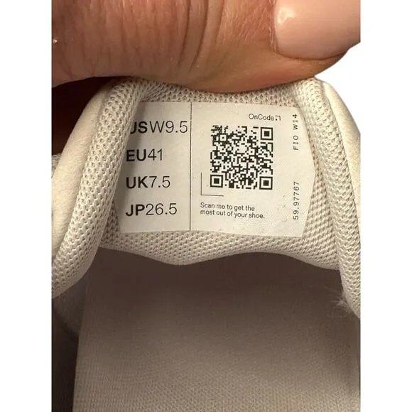 ON Running NEW Cloud 5 Women’s 9.5 Sand/Rosebrown Sneakers Shoes Neutral Capsule