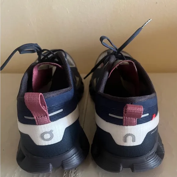 On Running Women's Navy and Pink Running Shoes size 7 W