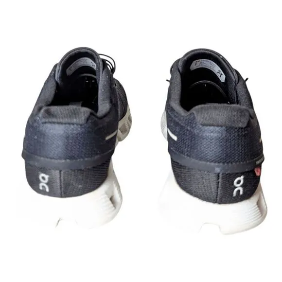 ON RUNNING Cloud 5 &quot;Black' Running Shoes Size 10