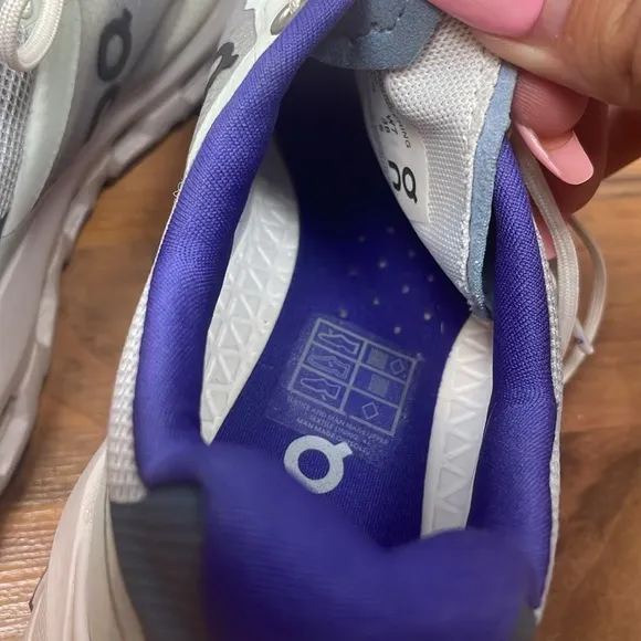 OnCloud helion cloudtec shoes