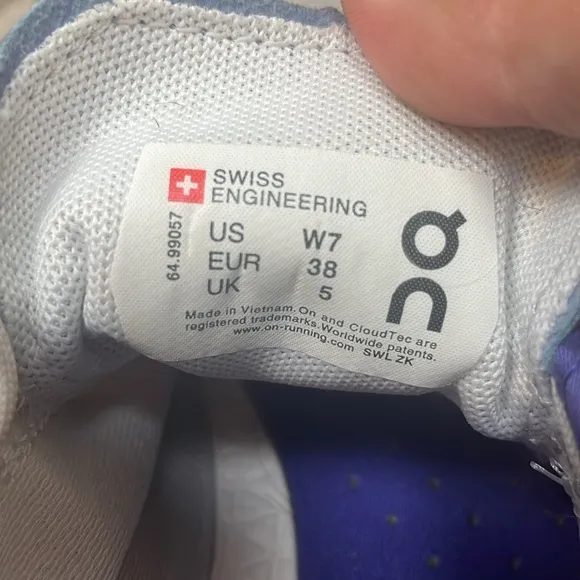 OnCloud helion cloudtec shoes
