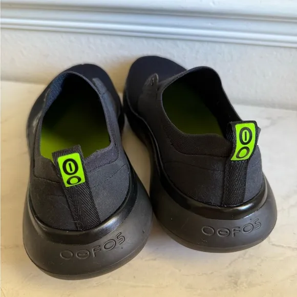 OOFOS Oomy Stride Shoes