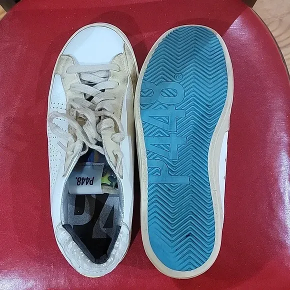 P448. SNEAKERS