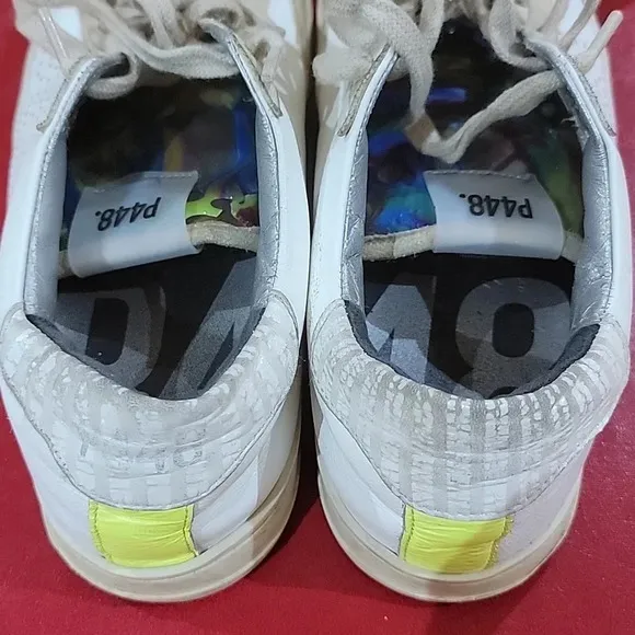 P448. SNEAKERS