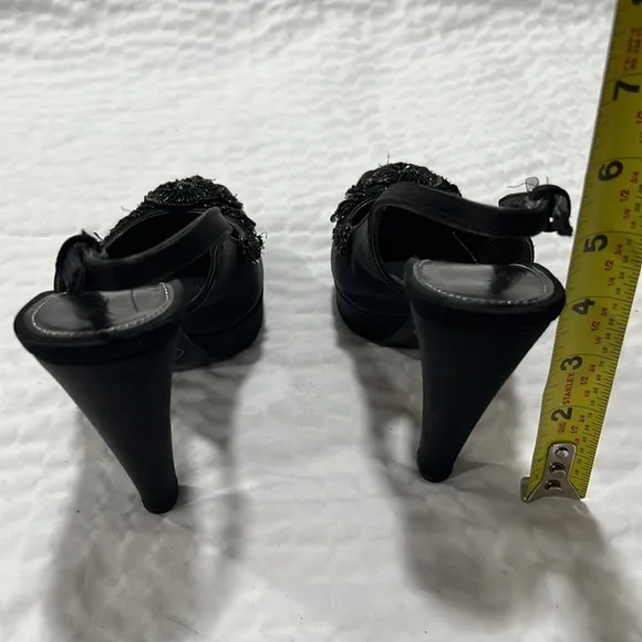 Prada shoes size 35 1/2 peel toe