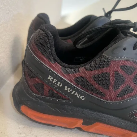 Red Wing Safety Toe Athletic Work Shoes  Style‎ #6338 Men's 10.5 Aluminum Toe