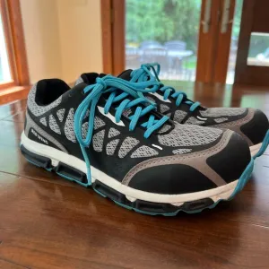 Red Wing Women’s Steel Toe Tennis Shoes 7.5
