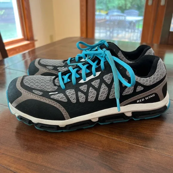 Red Wing Women’s Steel Toe Tennis Shoes 7.5