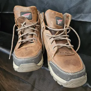 Red wins ,sizes 12 ,color Brown