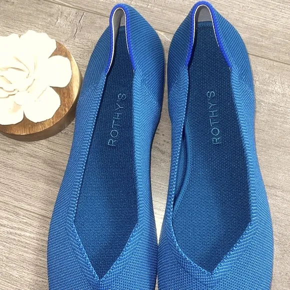 Rothys the round toe size 10 Deep teal woman flat shoes