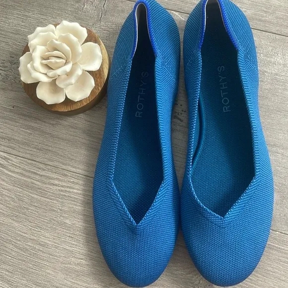 Rothys the round toe size 10 Deep teal woman flat shoes