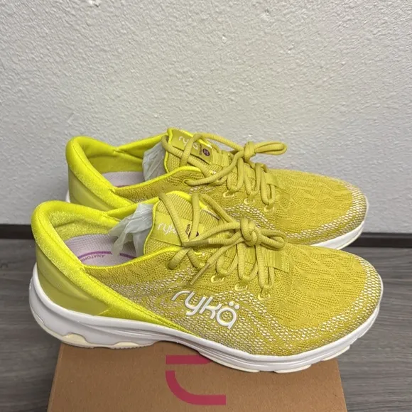 Ryka Devotion X Walking Sneaker In Verdantyel (WIDE)