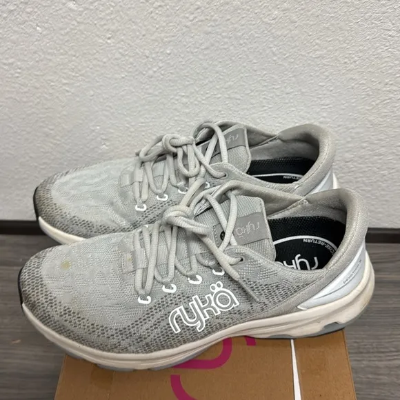 Ryka Devotion X Walking Sneaker (WIDE) (FLOOR SAMPLE)