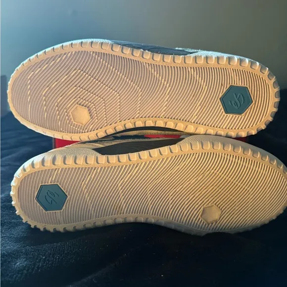 És skate shoes 10.5 men’s white/blue/black
