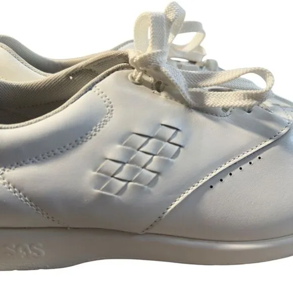 SAS Free Time White “Nurse Shoes” Sz 10