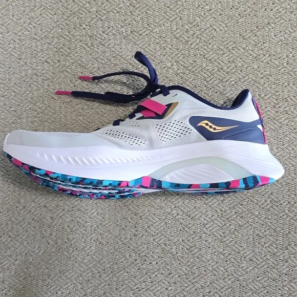 Saucony Guide 15 S10684-40 Prospect Glass Athletic Running Shoes - Size 7.5