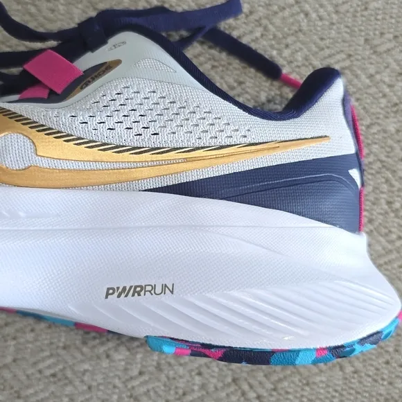 Saucony Guide 15 S10684-40 Prospect Glass Athletic Running Shoes - Size 7.5