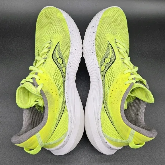 Saucony Kinvara 14 (Mens 9.5) Running Shoes Citron Highlighter Yellow‎ Sneakers