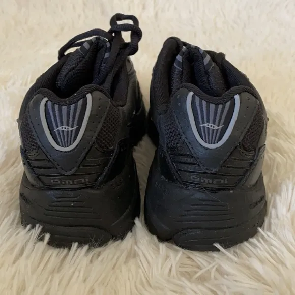 Saucony Leather Walking Shoes