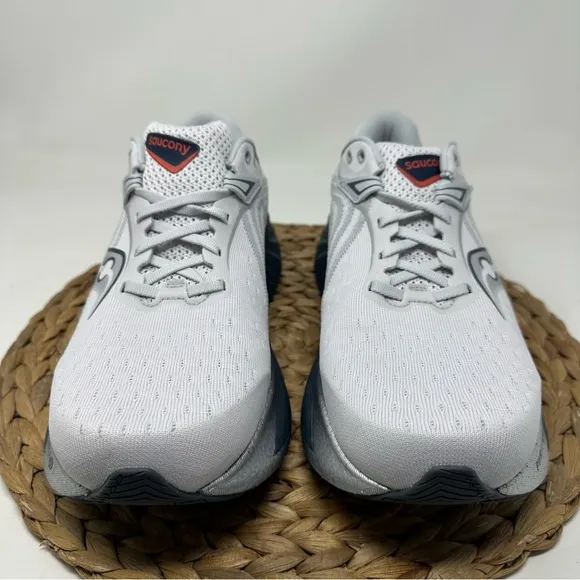 Saucony Triumph 22 Men's Running Shoes Cloud Navy Size 9.5 WIDE Men's
