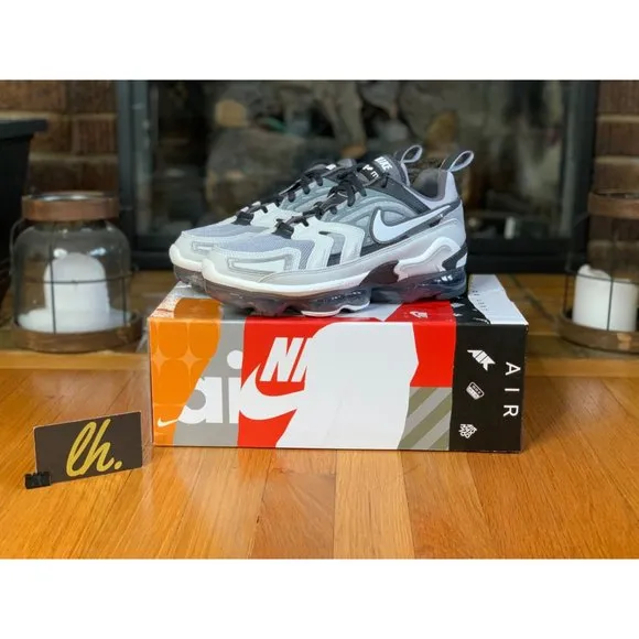 Size 6 Nike Air Vapormax Evo Wolf Grey Running Shoes CT2868-002
