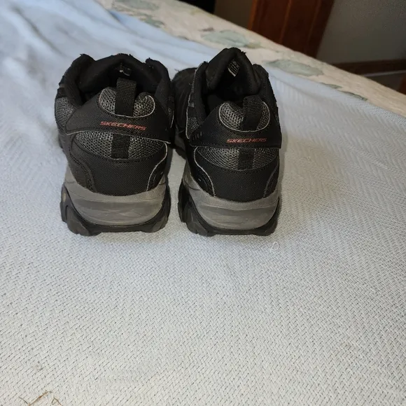 SKECHERS EUC MENS SIZE 11.5 AFTER BURN SLIPON SNEAKERS SHOES