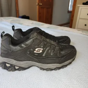 SKECHERS EUC MENS SIZE 11.5 AFTER BURN SLIPON SNEAKERS SHOES