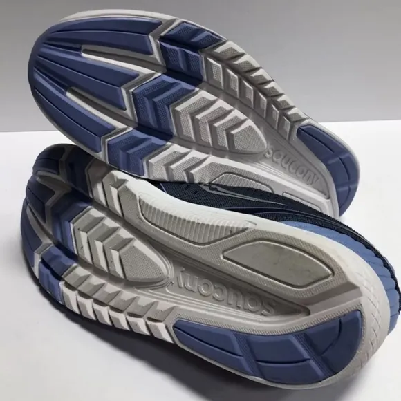 Skechers Men’s Kinvara 11 Dark Blue Running Shoes, Size 6.5 Wide