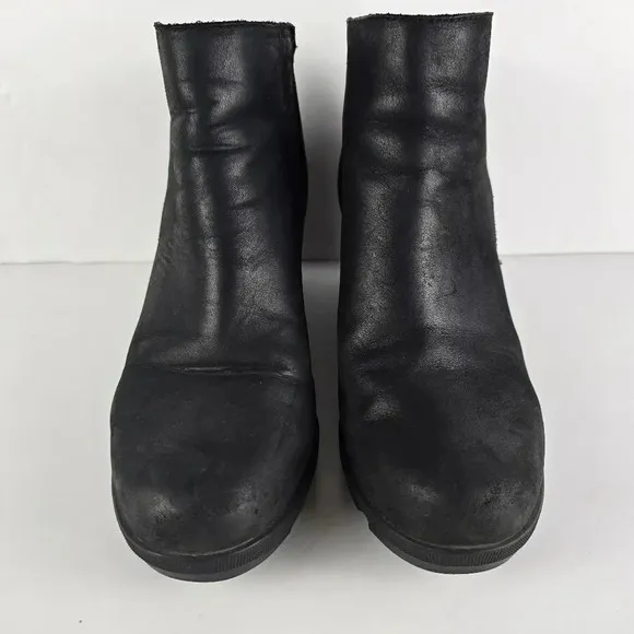 Sorel Women's Joan Of Arctic Black Leather Wedge Zip Bootie Waterproof Size 10