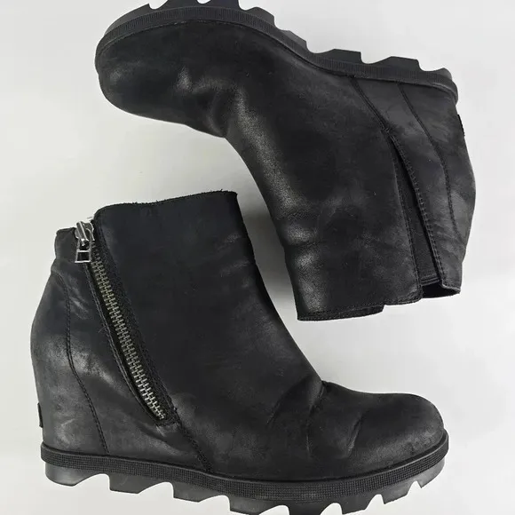 Sorel Women's Joan Of Arctic Black Leather Wedge Zip Bootie Waterproof Size 10