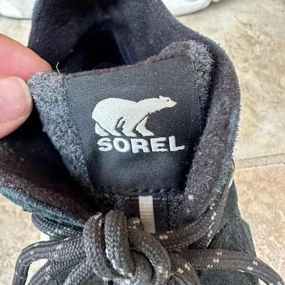 Sorel Kinetic RNEGD Caribou Boots Black size 9.5
