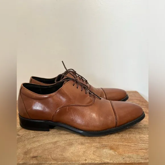 Stacy Adam’s cap toe Oxford size 11.5