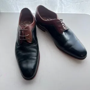 Stacy‎ Adams Men's 9 Shoes Black Brown Leather Plain Toe Savion 25177